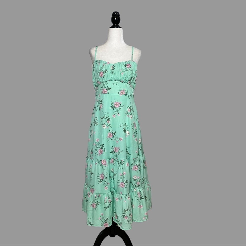 💜 L 💜 NWT Streetwear Society Romantic Floral Flowy Tiered Cottagecore Dr…